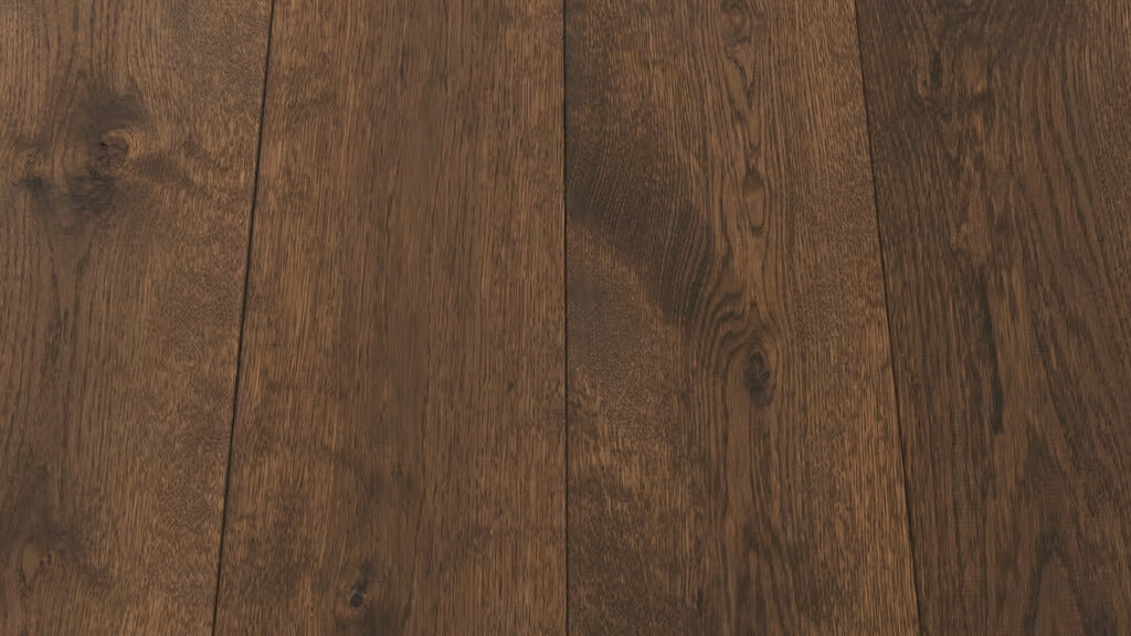 houten planken vloer in kleur basaal bruin van Uipkes