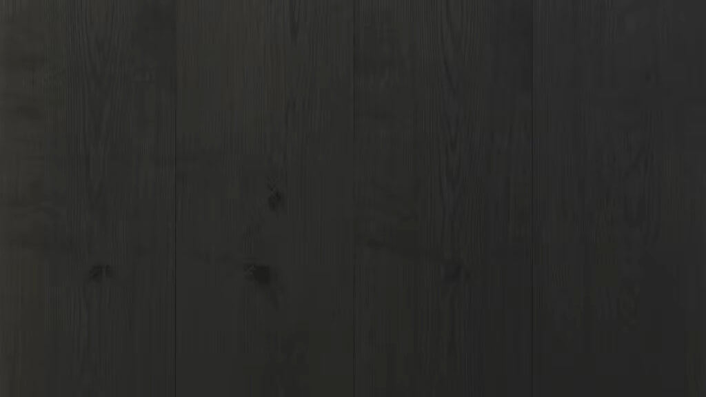 houten planken vloer in kleur diep zwart van Uipkes