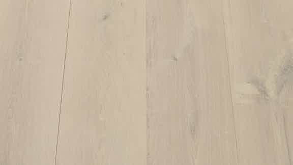 Vermeulen wit houten vloer